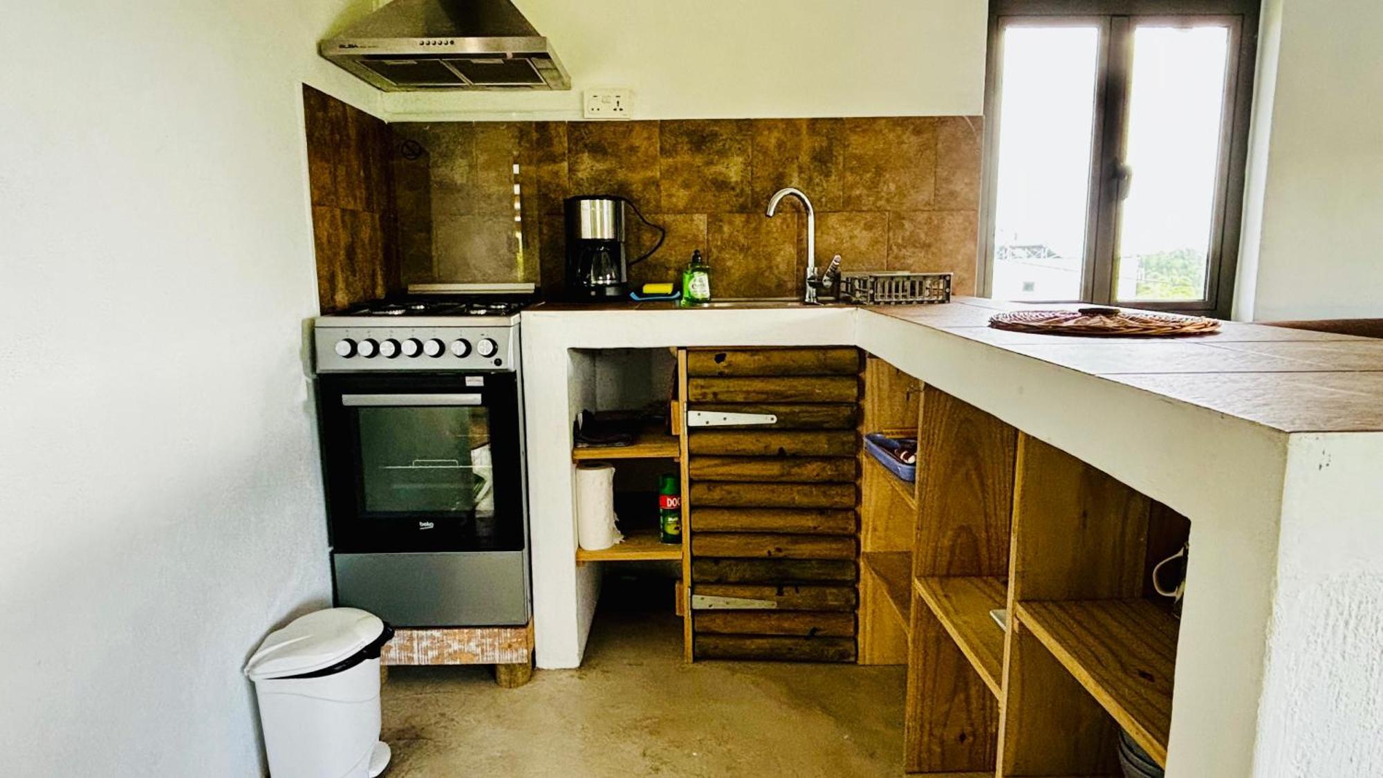 Ti Kaseou 1 Apartment